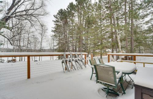 Waterfront Duluth Cabin with Deck and River View! - Foto 26