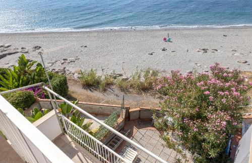 A pearl on the sea - Foto 27