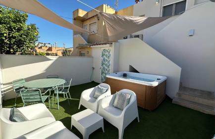 Bungalow jacuzzi privado y vistas Gran Alacant- Aledama Homes - Photo 7