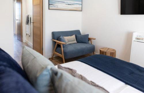Luxury 4 bed beachside home with coastal views - Foto 52