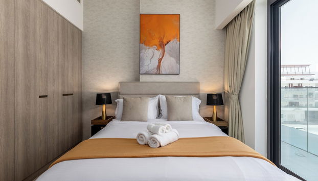 Waves - Tranquil Living 2BR Apt in JVC with City Views - Foto 4, Habitación