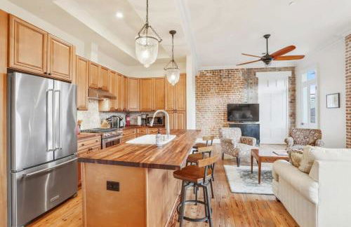 The Burgundy House #2 steps to the French Quarter - Foto 11