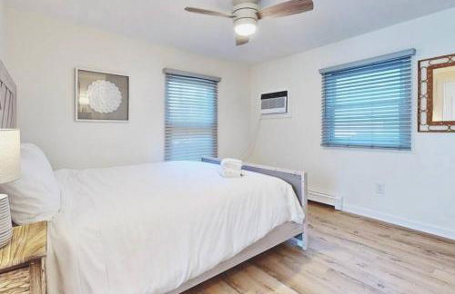 Charming 3 bedroom Beach Front Cottage - Foto 10