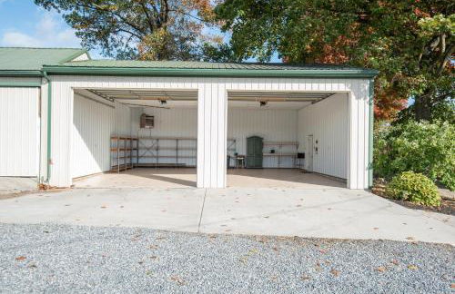 Cozy Cow Homestead with pool! - Foto 38