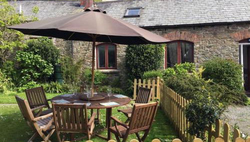 Braunton Breaks - 'The Cwtch' - Foto 1, Garden, Garden view