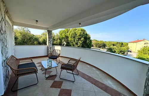 Apartmani Adriana - Photo 40