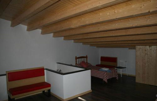 Amistad y convivencia 1 - Foto 5