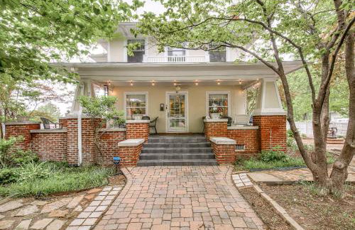 Stylish 3-Bedroom Home in Tulsa - Photo 1