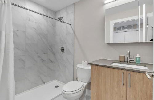 Floor To Ceiling Windows- Bridge Views - Studio - Foto 12