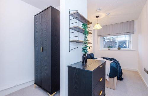 Stylish 2-Bed Apartment - Prime Leeds City Centre - Foto 28