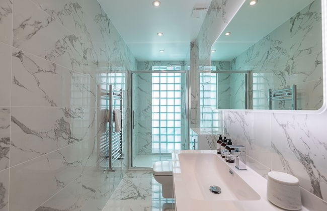 JOIVY Stylish Flat near Mayfair & Piccadilly Circus - Photo 36