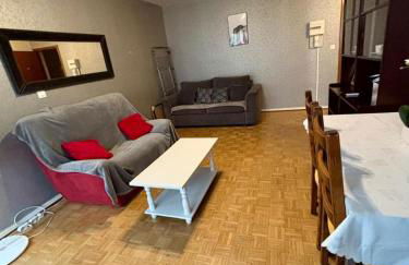 Tram 50 m, Balcon, Parking facile - Foto 1