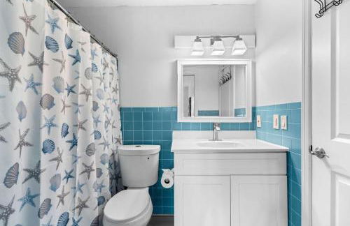 Sunset Harbor Waterfront Villa with Dock Cabana Club - Foto 27