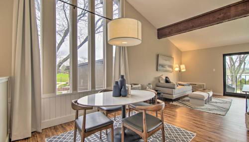 Cozy Lake Geneva Retreat with Year-Round Views! - Foto 5