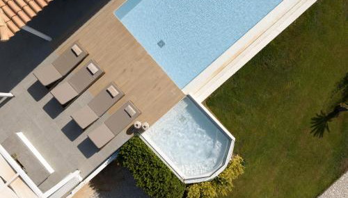 Alba Bianca Villa, Family Retreat with Heated Pool By ThinkVilla - Photo 4