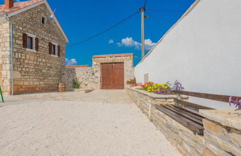 Four-Bedroom Holiday Home In Citluk - Foto 13