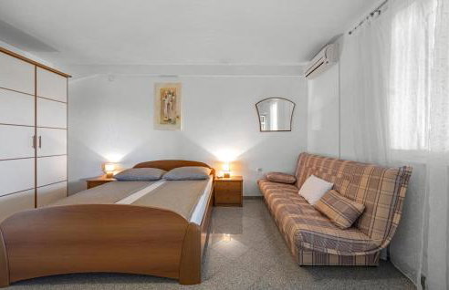 Beautiful Apartment In Dubravice - Foto 19