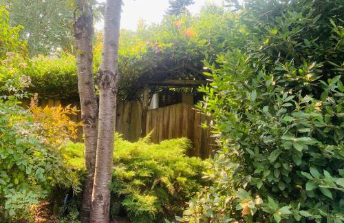 Charming 1914 Craftsman Home - Photo 2