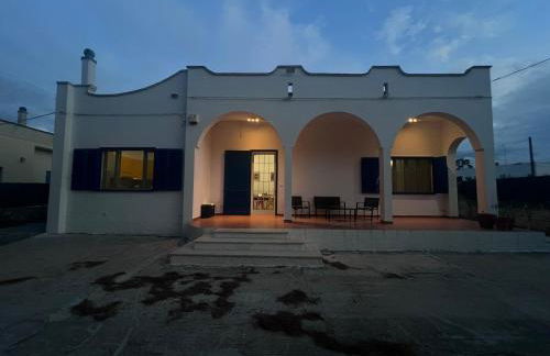 Villa nel Salento con piscina e ulivi - Foto 29