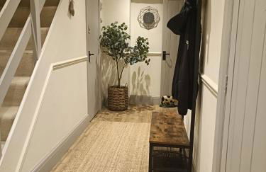 3 Bed Countryside Cottage in Harrogate with free parking and strong wifi - Photo 7