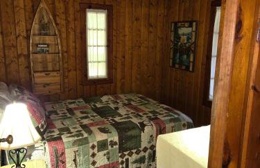 Lake Access! Twin Birch Resort - The Brown Bear - Foto 35