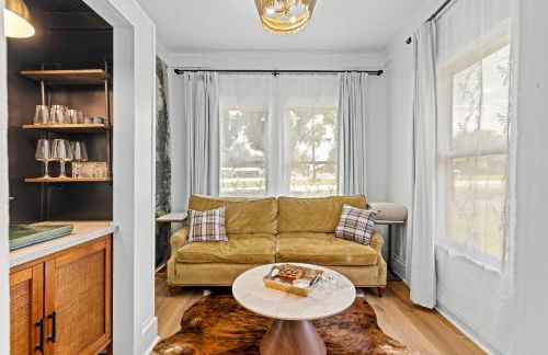 Cozy Cottage in the Heart of Johnson City - Foto 5