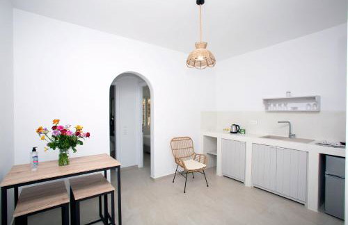 ELIA PRIVILEGED SUITES Andros ΑΝΔΡΟΣ - Foto 6