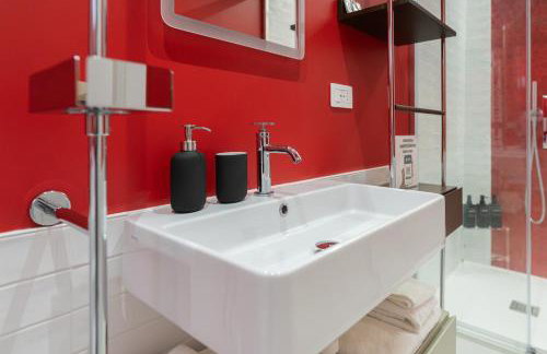 NEST LIVING Red Velvet - Private Design Apartment in the city center - Photo 16