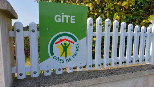 TY ANN maison avec jardin clos de mur, à proximité des commerces et à 3km des plages - Foto 4