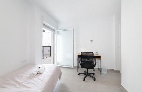 Hogar luminoso y amplio cerca del Mediterráneo - Photo 12