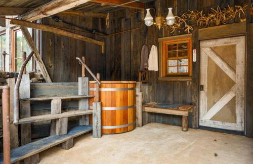 Mimi's Mother Pearl: Includes (2) 4-door UTV's - Foto 6