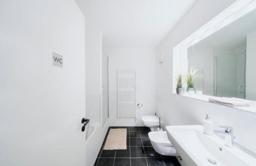 Luxurious 105m2 Penthouse in Prime Location 4 Bedroms & Balcony - Photo 17