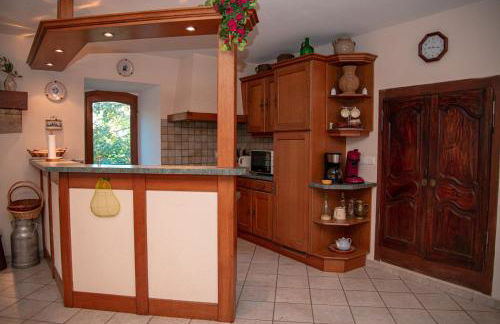 Gîte Gîtes de France 3 épis 6/7 pers aux Salelles - Foto 9