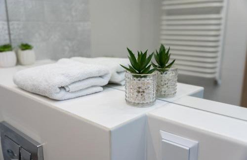 Poznań Airport Modern Apartment by BookingHost - Foto 14