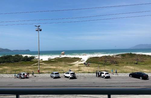 Apartamento Praia do Forte, Cabo Frio, Frente mar - Foto 3