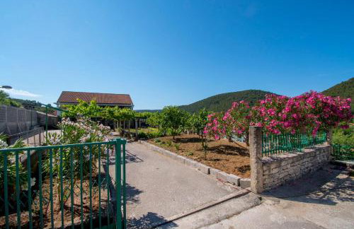 Apartment Luka - Foto 1