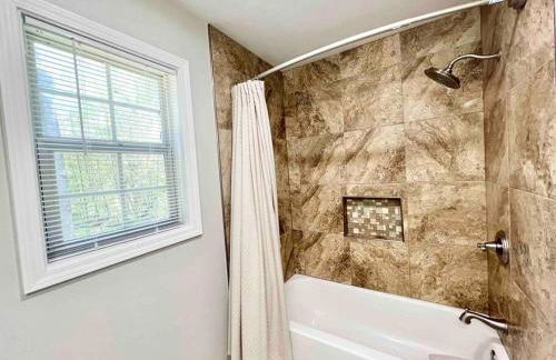 At Home by Mall of GA! - Foto 17