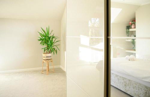 Luxurious Retreat in Buxton - Photo 7