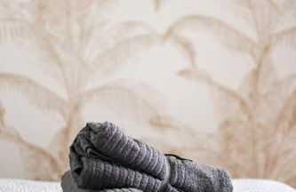 The Valmy Retreat Peaceful & Private Terrace - Photo 15