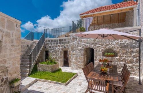 Villa Royal House - Photo 17