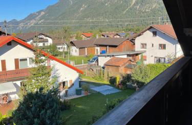 Dachgeschosswohnung mit traumhaftem Zugspitzblick bei Garmisch - Foto 22