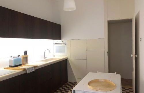 Rua Tenente Campos Rego, Ground Floor - Photo 2