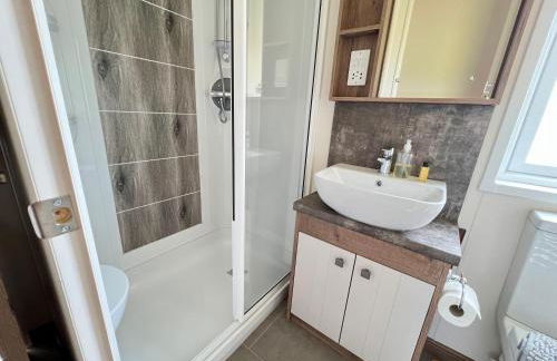 Honeysuckle Hot Tub Lodge - Foto 25