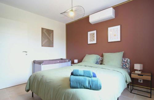 VILLA PERIGORD 1- Spacieux - clim - wifi - parking - Jardin - Foto 35