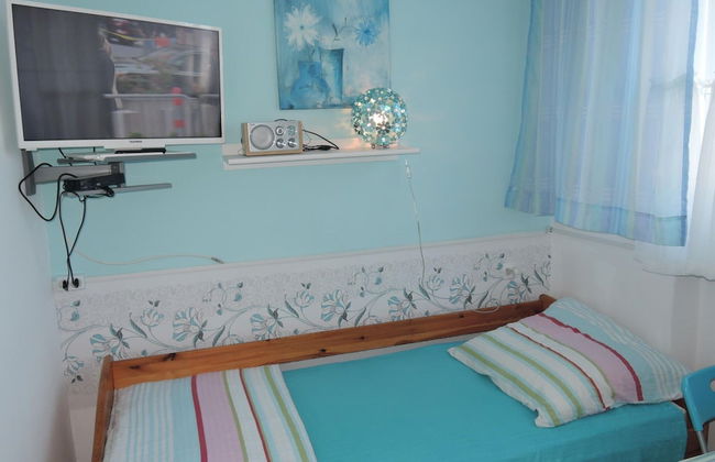Holiday Home in Dziwnowek Near Clean Beach - Photo 5