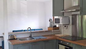 Apartment for 6 people CDG and Asterix parc - Foto 2, stove