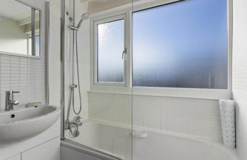 Heathcliff, Coastal Walks and Sea Views - Foto 21