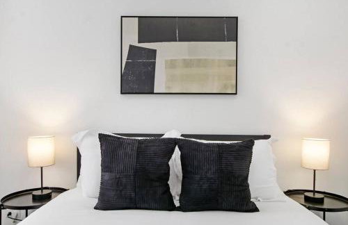 1BR Modern Apartment in Chicago - Del Prado 811 - Photo 9