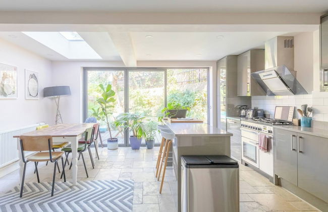 Beautiful & Modern 3BD House- Kennington! - Foto 14