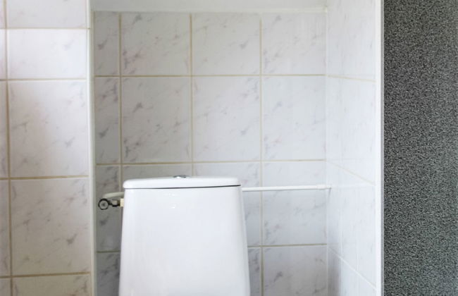 2 bedroom Apartment in Wissenkerke with garden - Photo 15